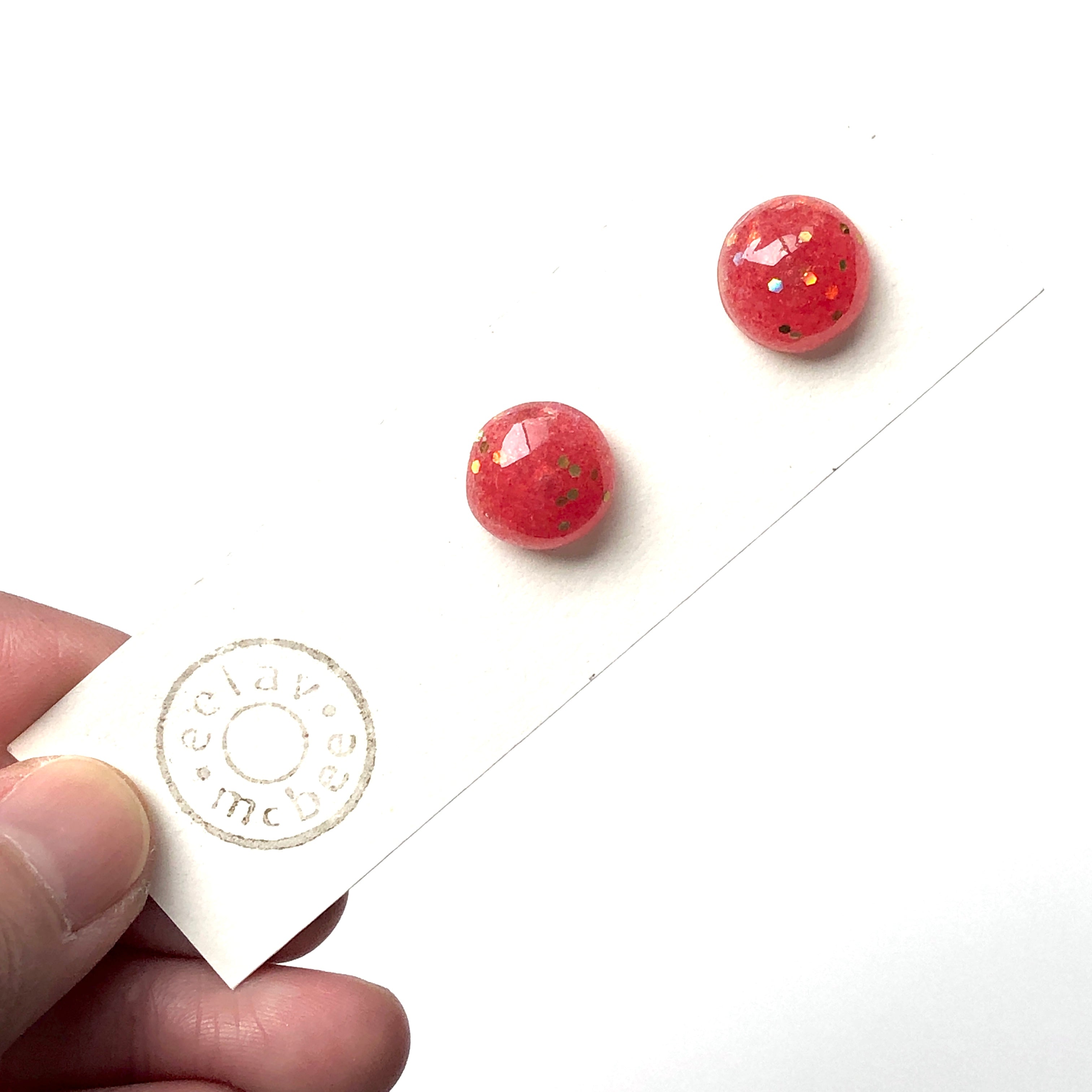 Glitter Resin Stud v25