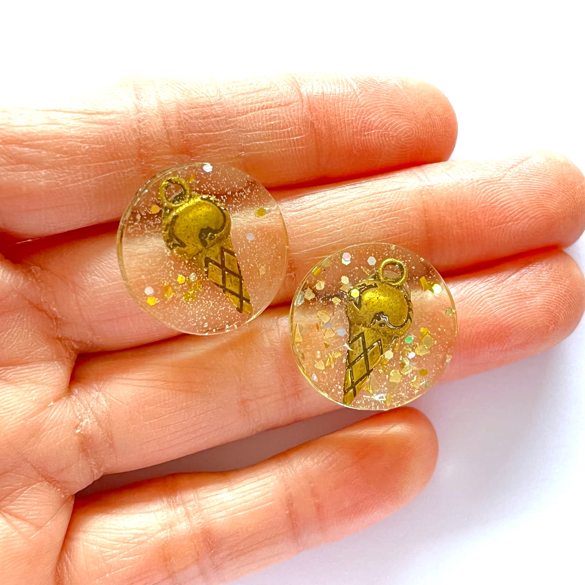 Ice-Cream Charm Resin Stud v24