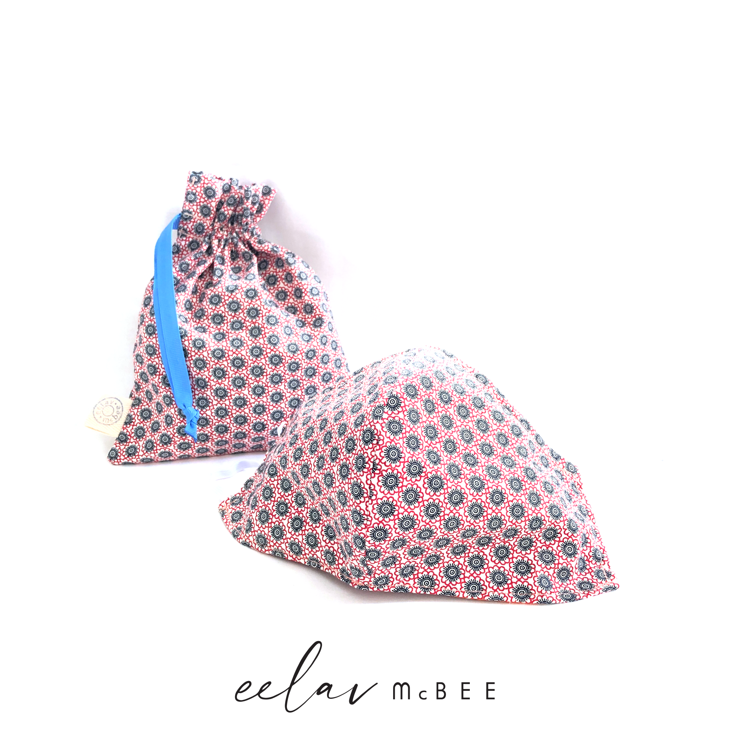 Fitted Face Mask With Matching Pouch