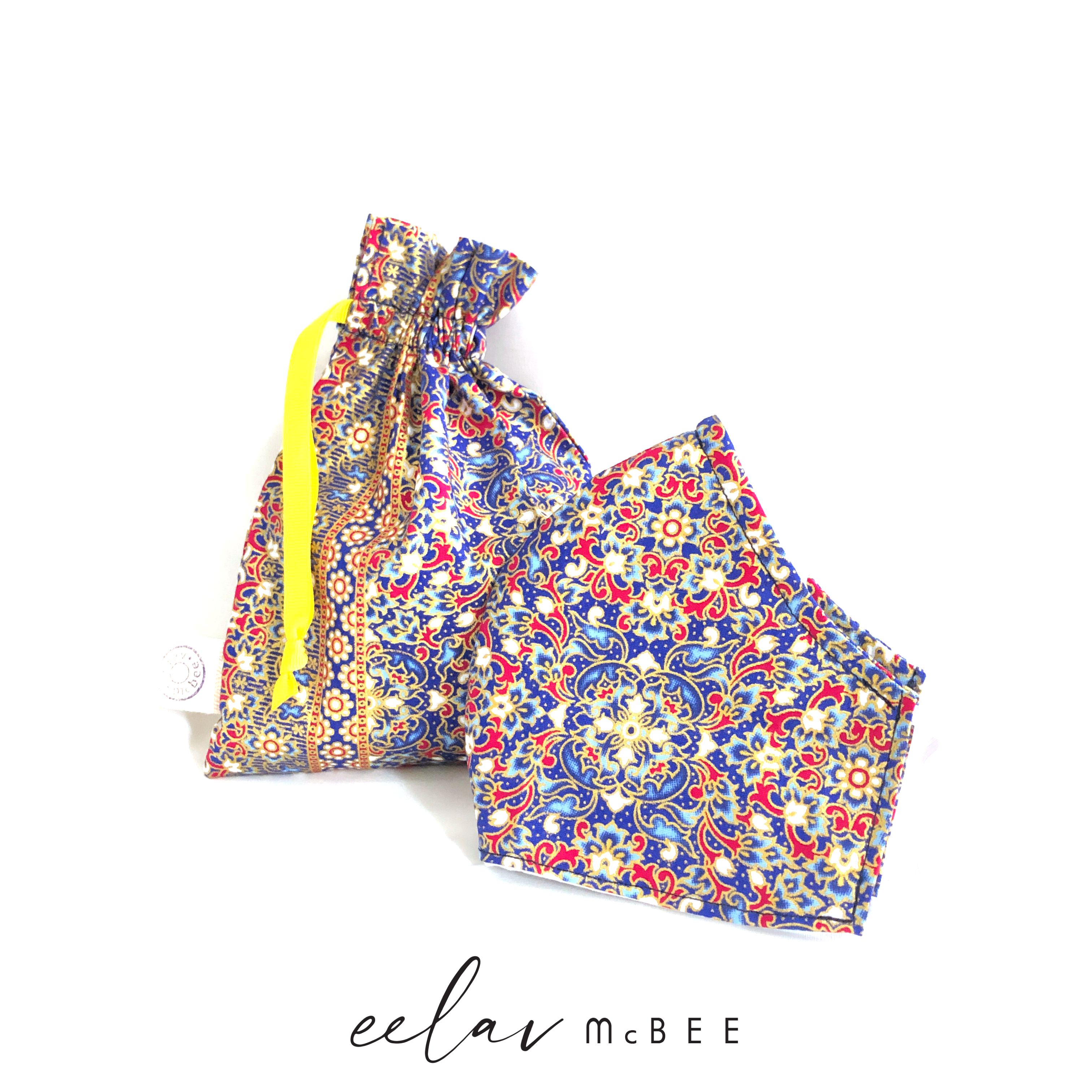 Fitted Face Mask With Matching Pouch