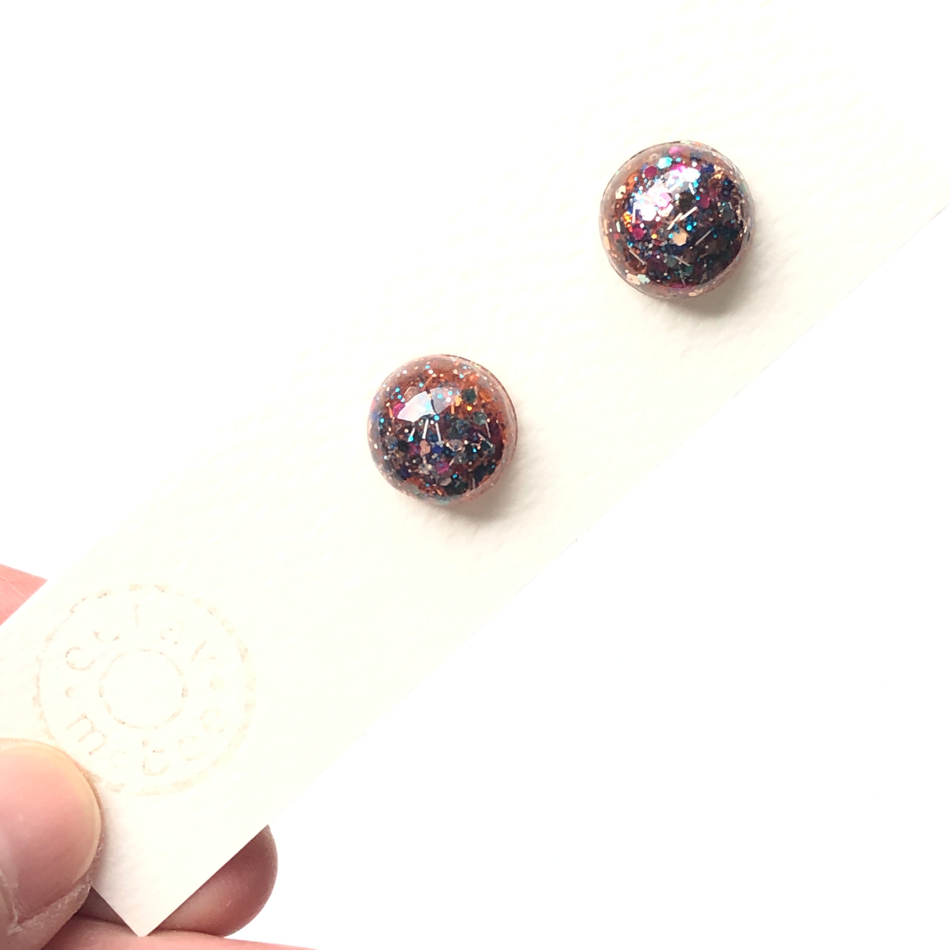 Glitter Resin Stud v26
