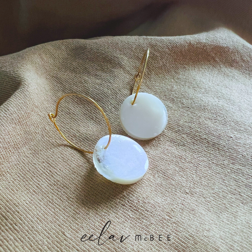 Snow White Hoop v1