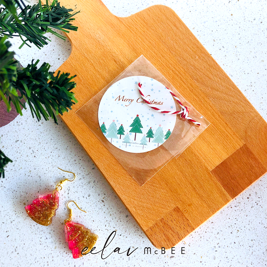 Round Christmas Tag Set