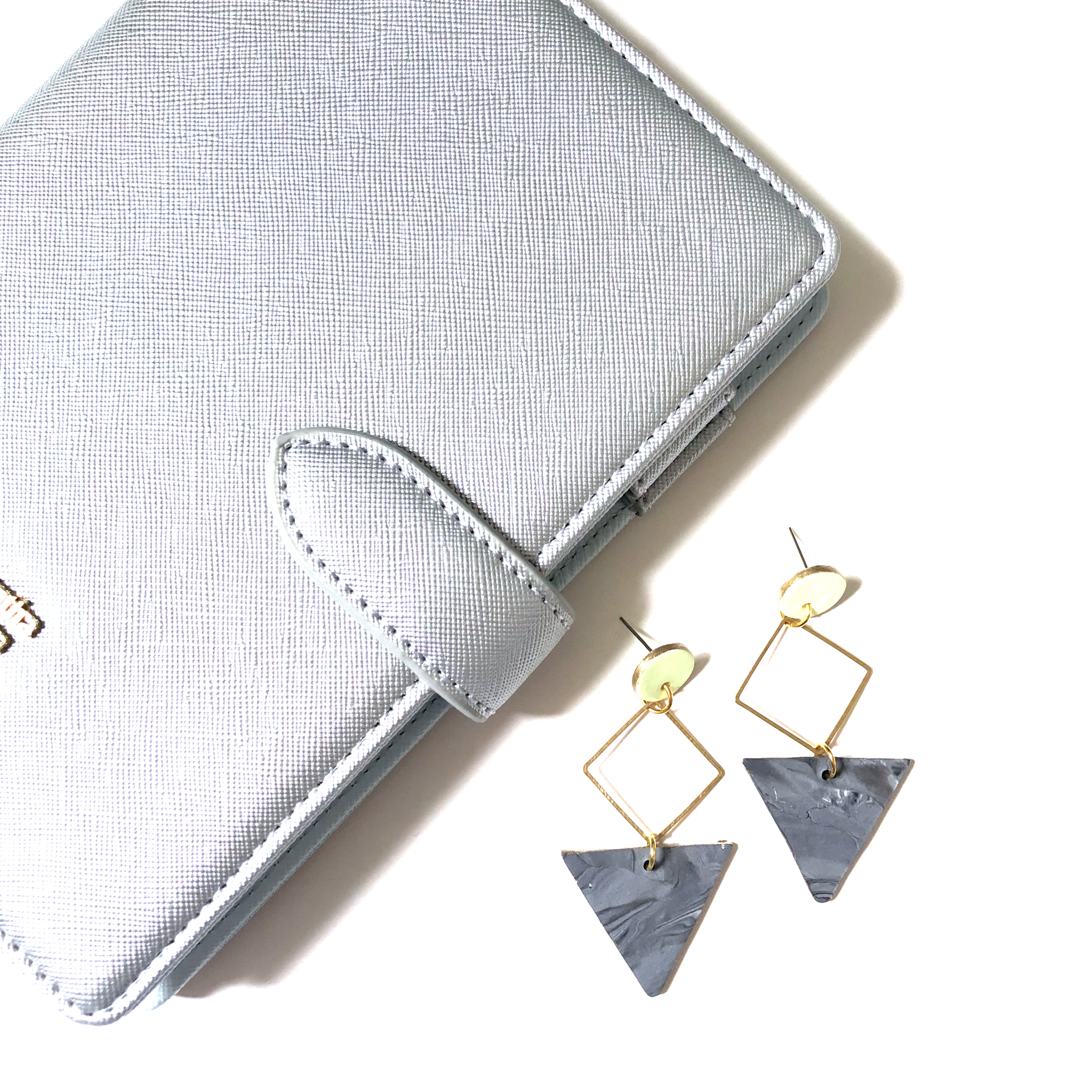 Florence Pastel Jaune Dangle Earrings - v1