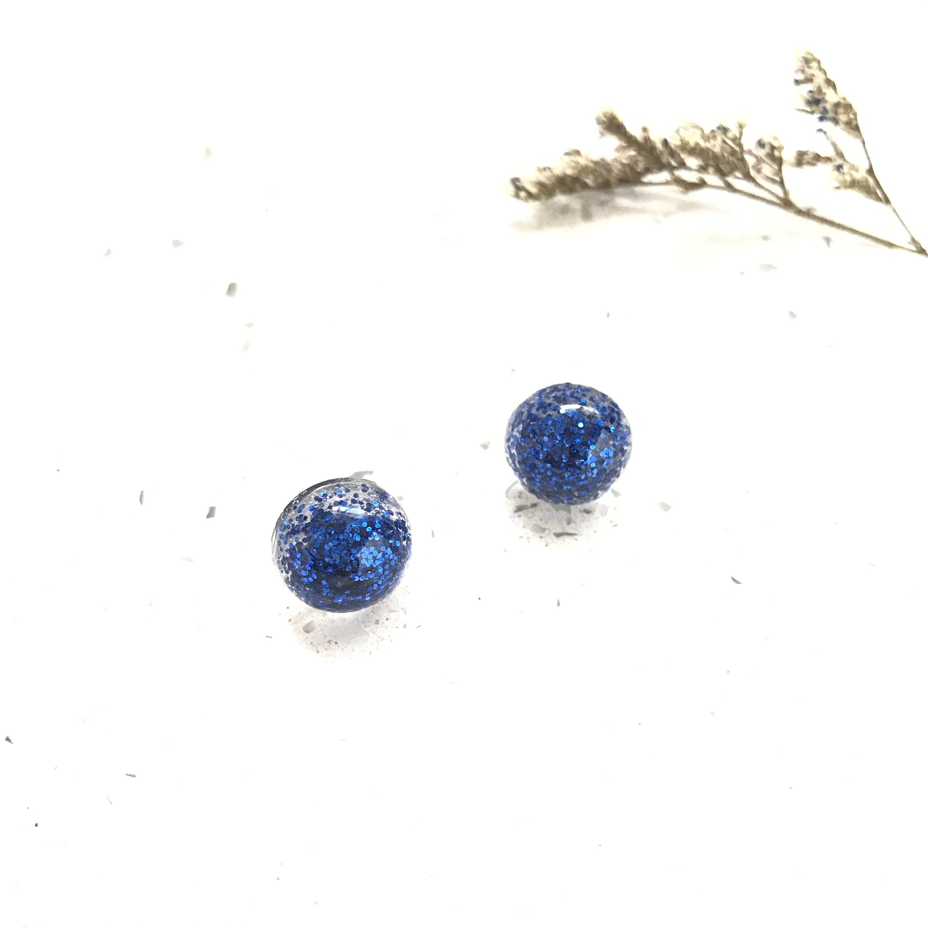 Navy Glitter Resin Stud