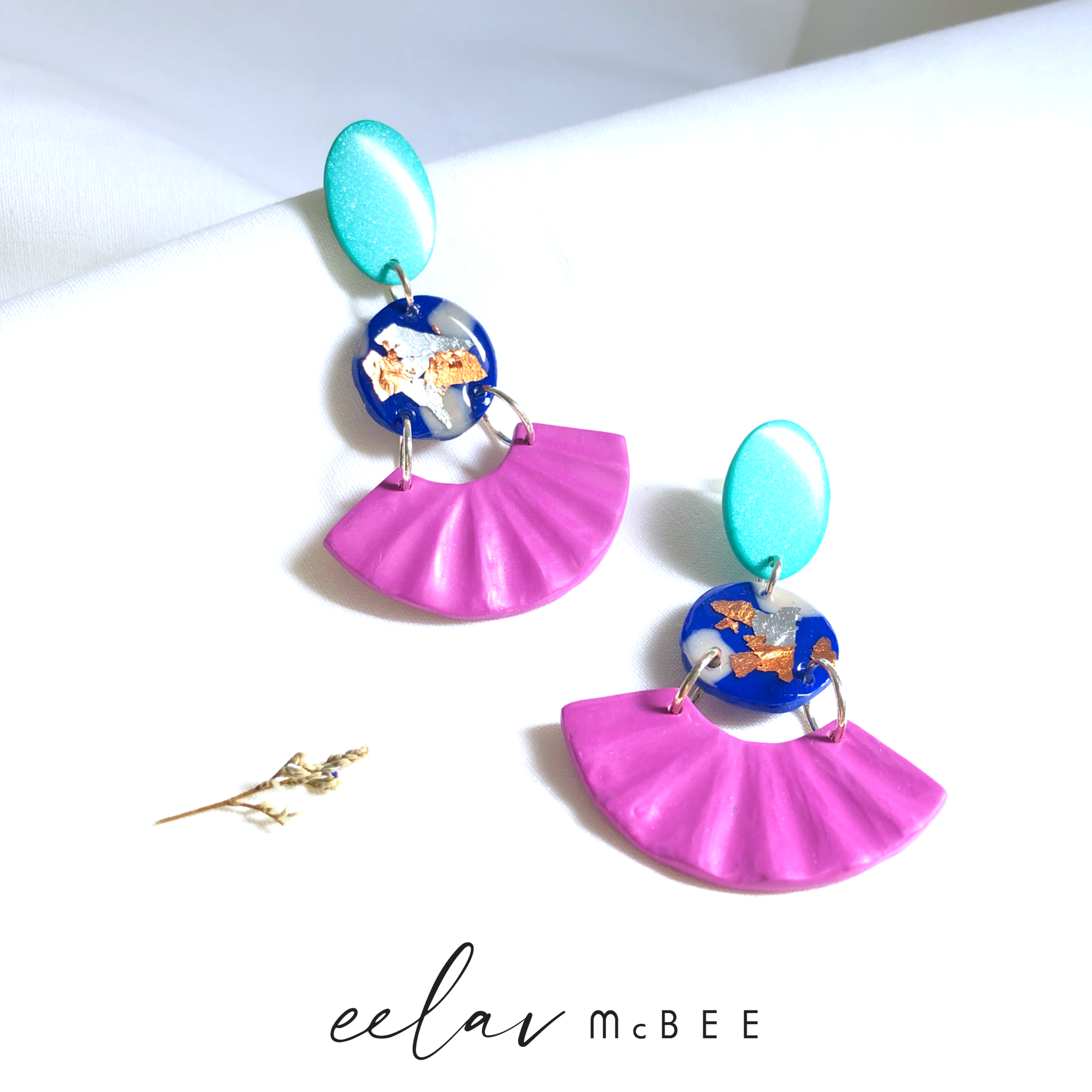 Hana (Glossy Uchiwa) - v1