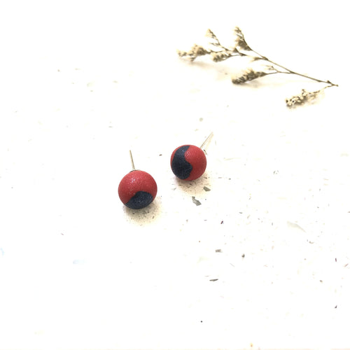 Stylish Bean Studs