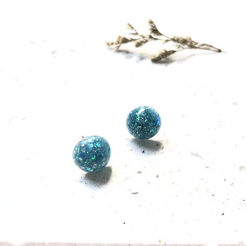 Turquoise Glitter Resin Stud