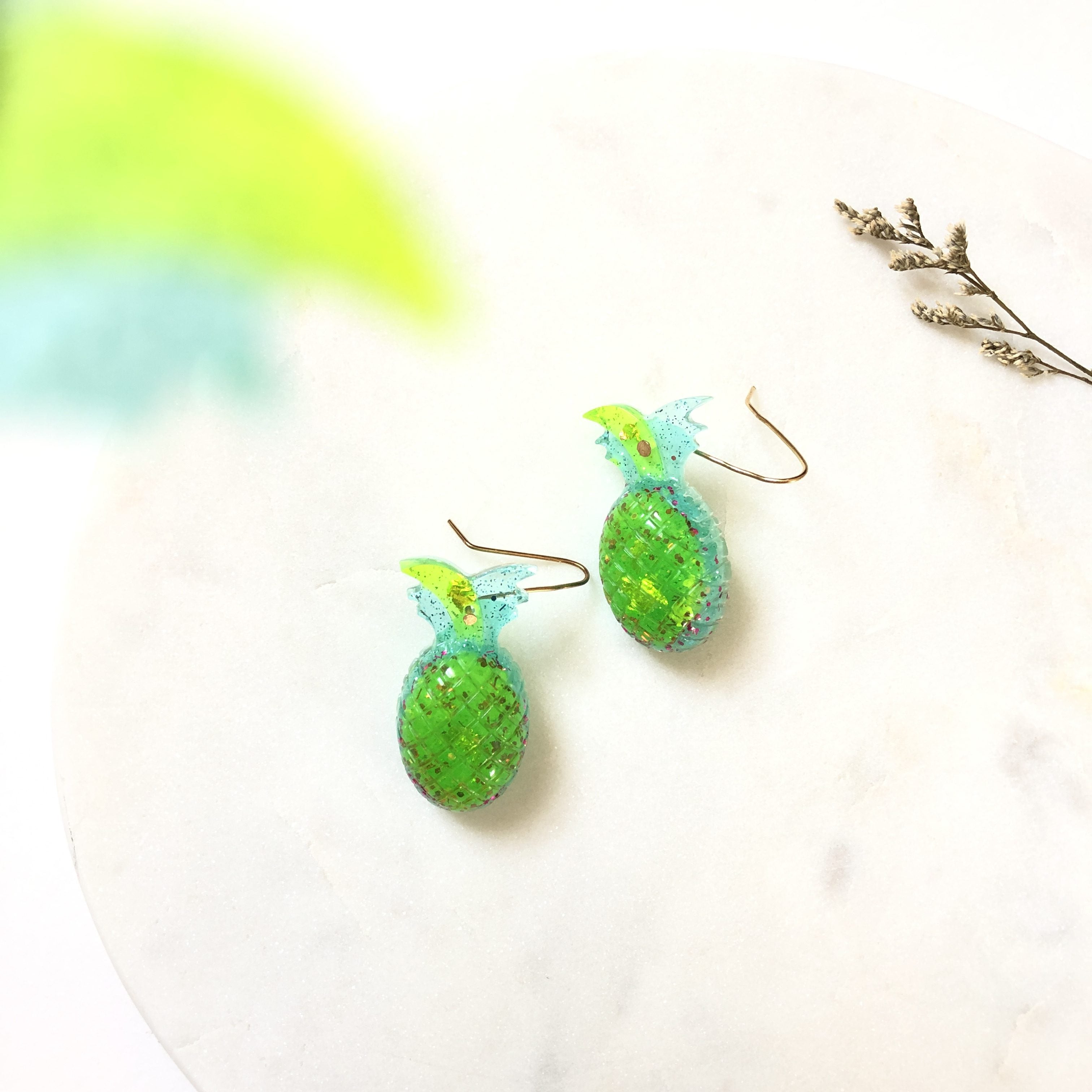 Pine-Apple Resin Earrings (Blue)