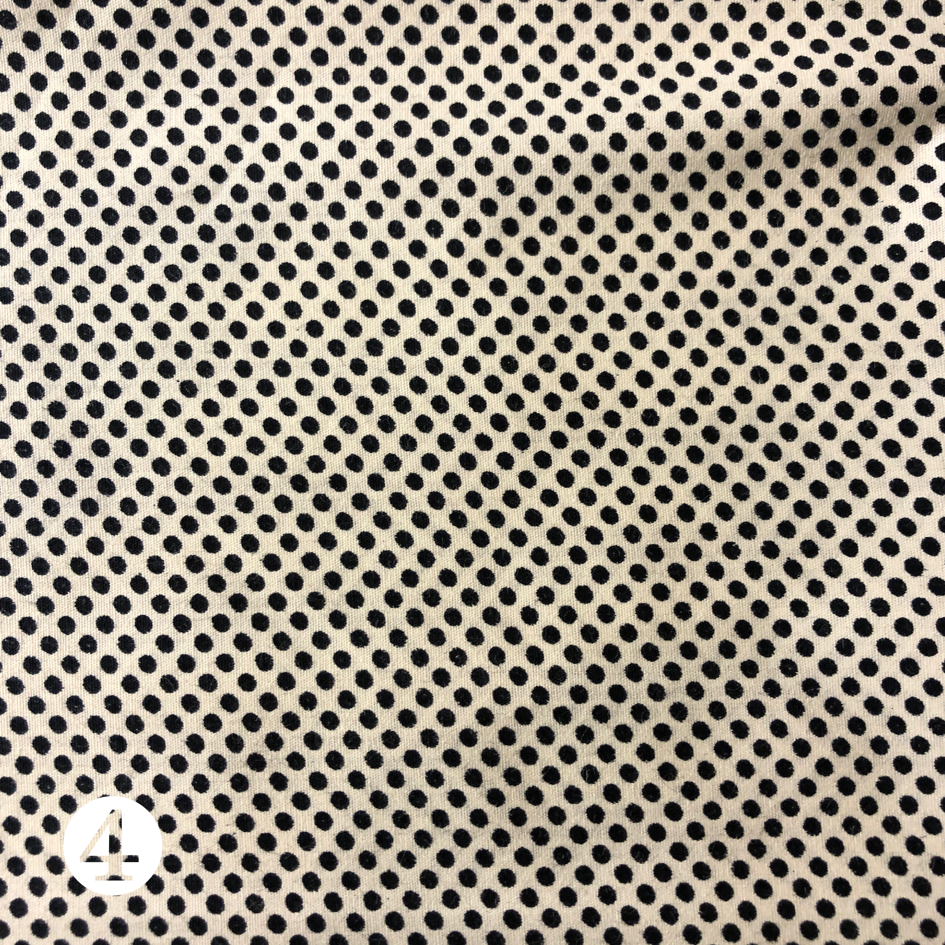 Fitted Face Mask With Matching Pouch