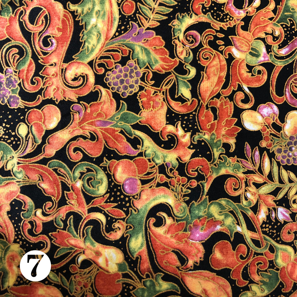 Fitted Face Mask With Matching Pouch