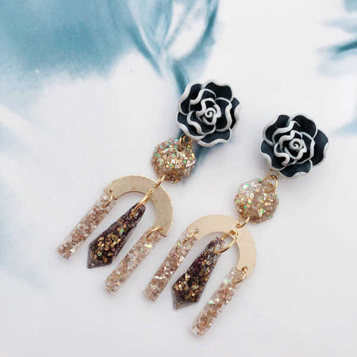 Rosa Statement Resin Dangle Earring (Black)