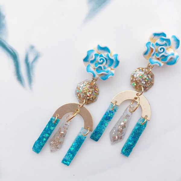 Rosa Statement Resin Dangle Earring (Gradient) - v2